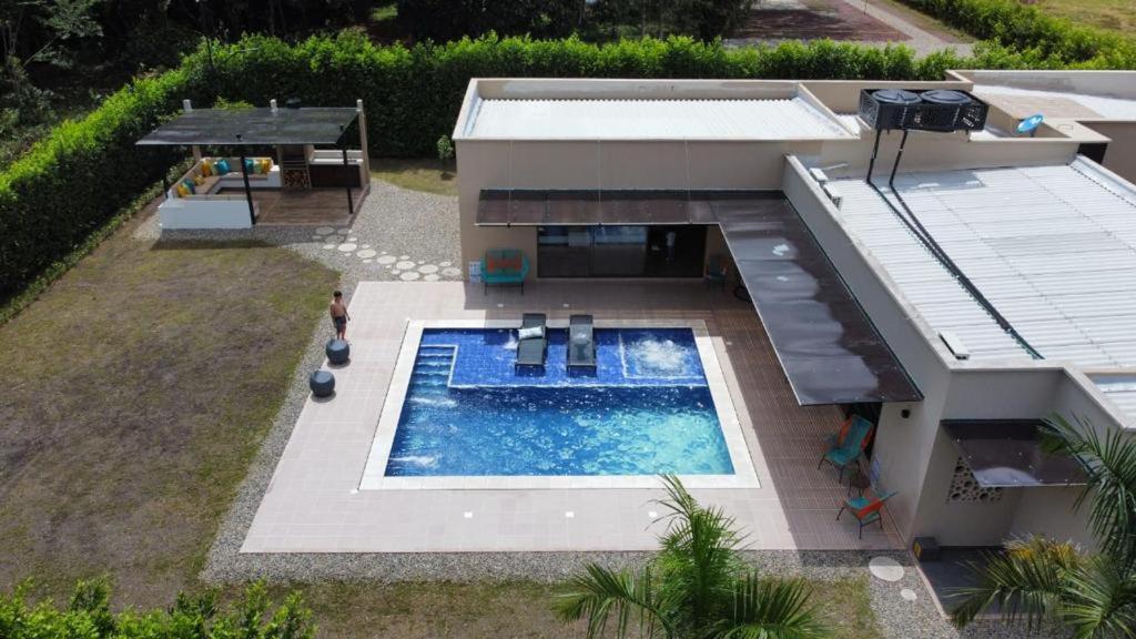 Colores Villa *